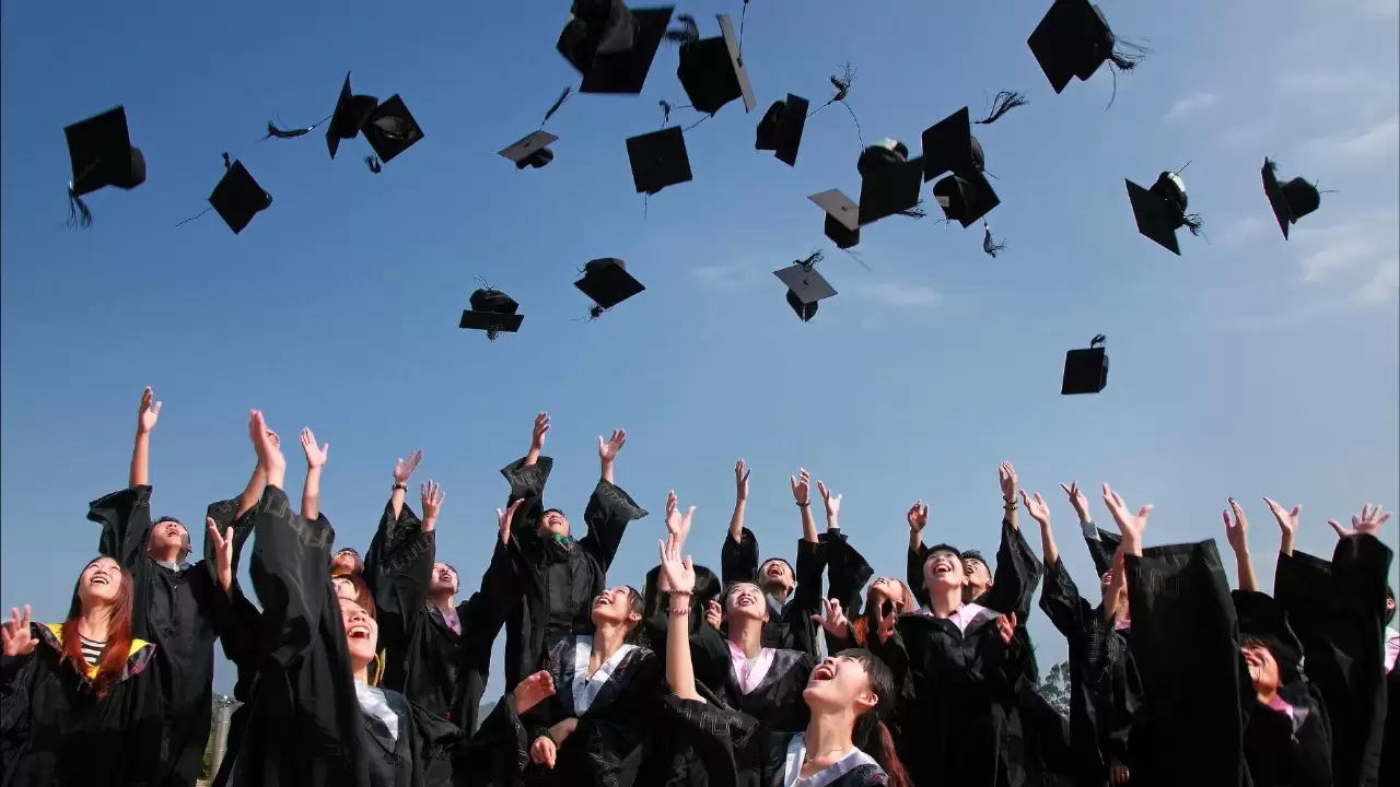 مع مكاتب ابتعاث للخارج.. طريقك إلى الجامعات العالمية يبدأ الآن